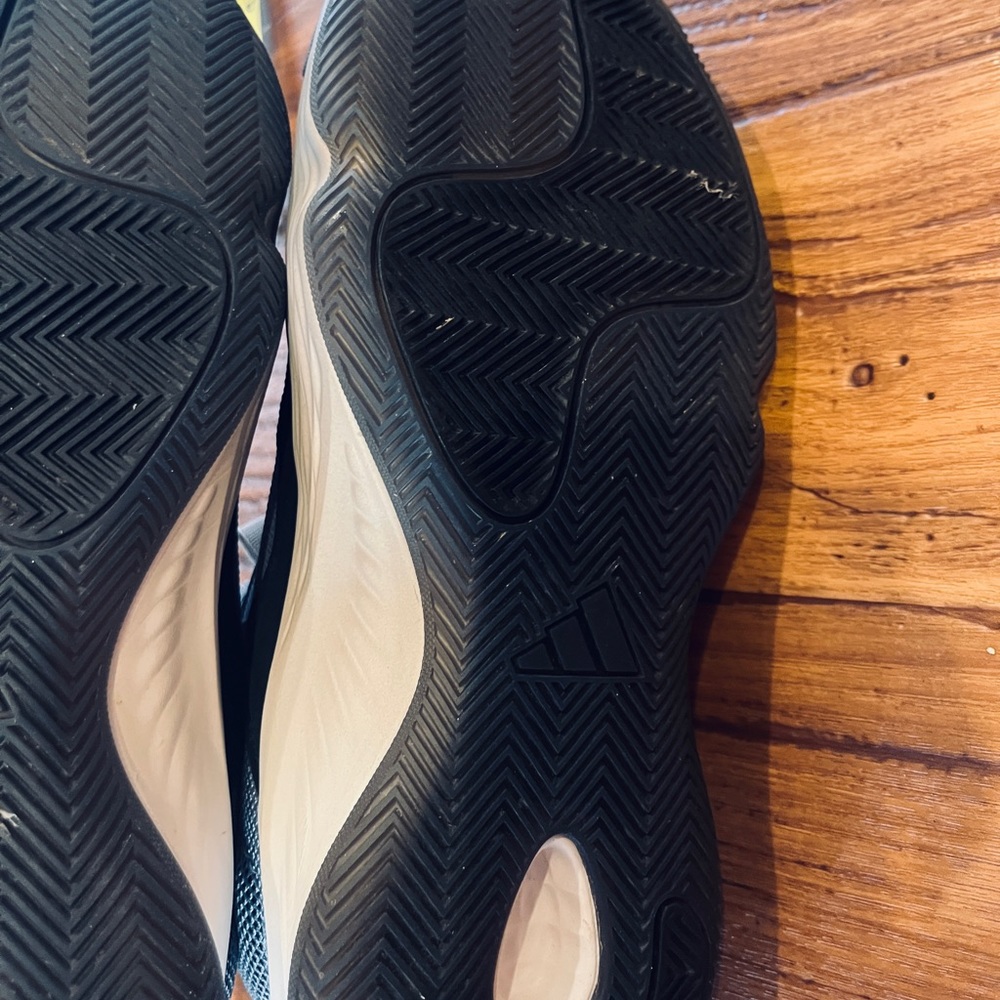 adidas Gray and Black Athletic Trainers - Picture 9 of 11